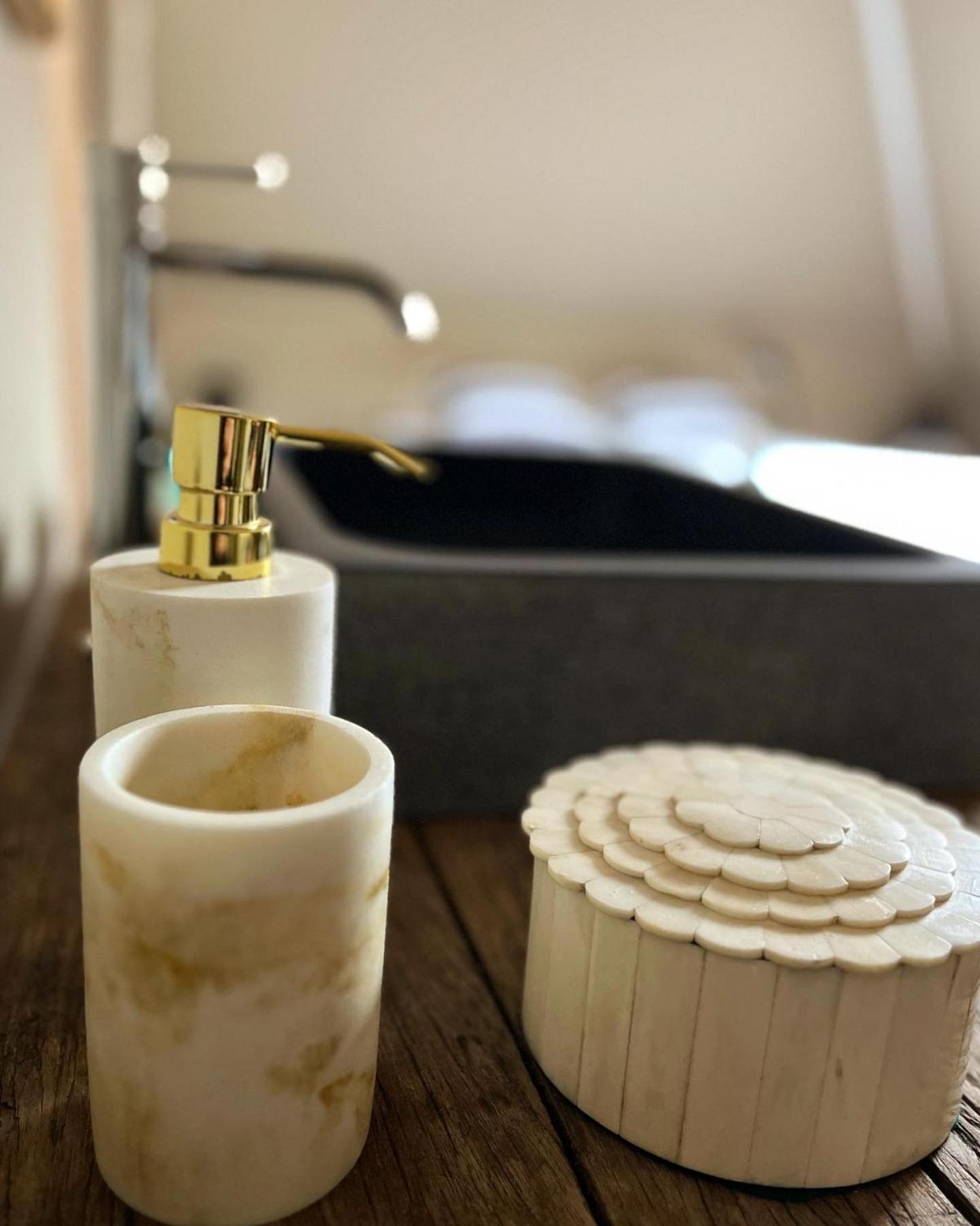 Le Flaneur Bed & Breakfast